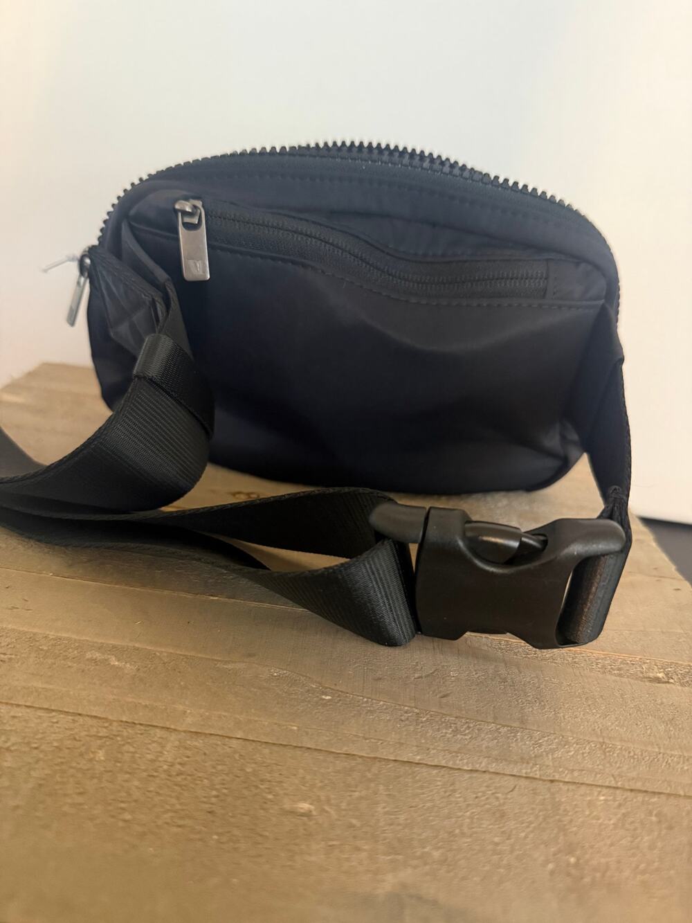 Vuori All Around Black Nylon Crossbody Bag NWT